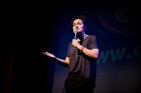 zoe lyons, comedy, standup, coastal comedy, poole, arts, comedy club,